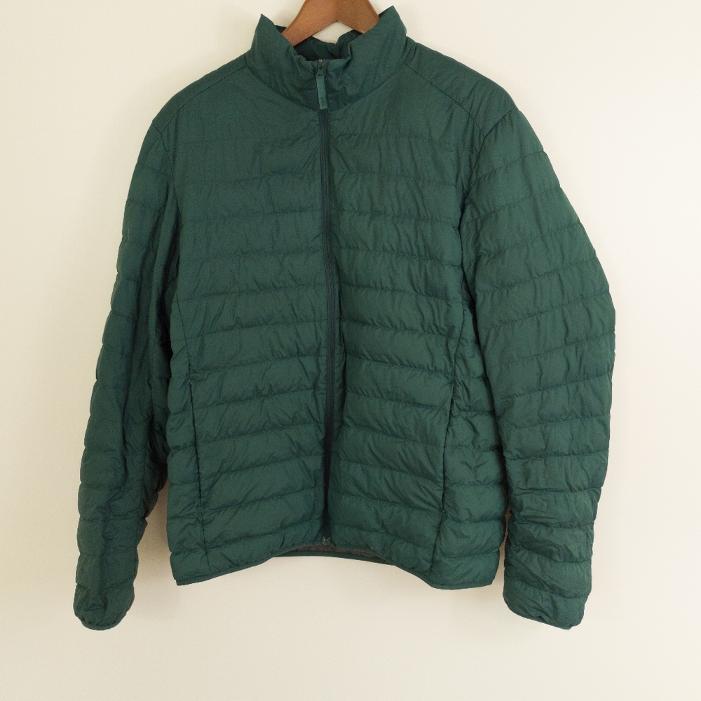 Uniqlo Ultra Light Down Jacket Olive Green Size Medium